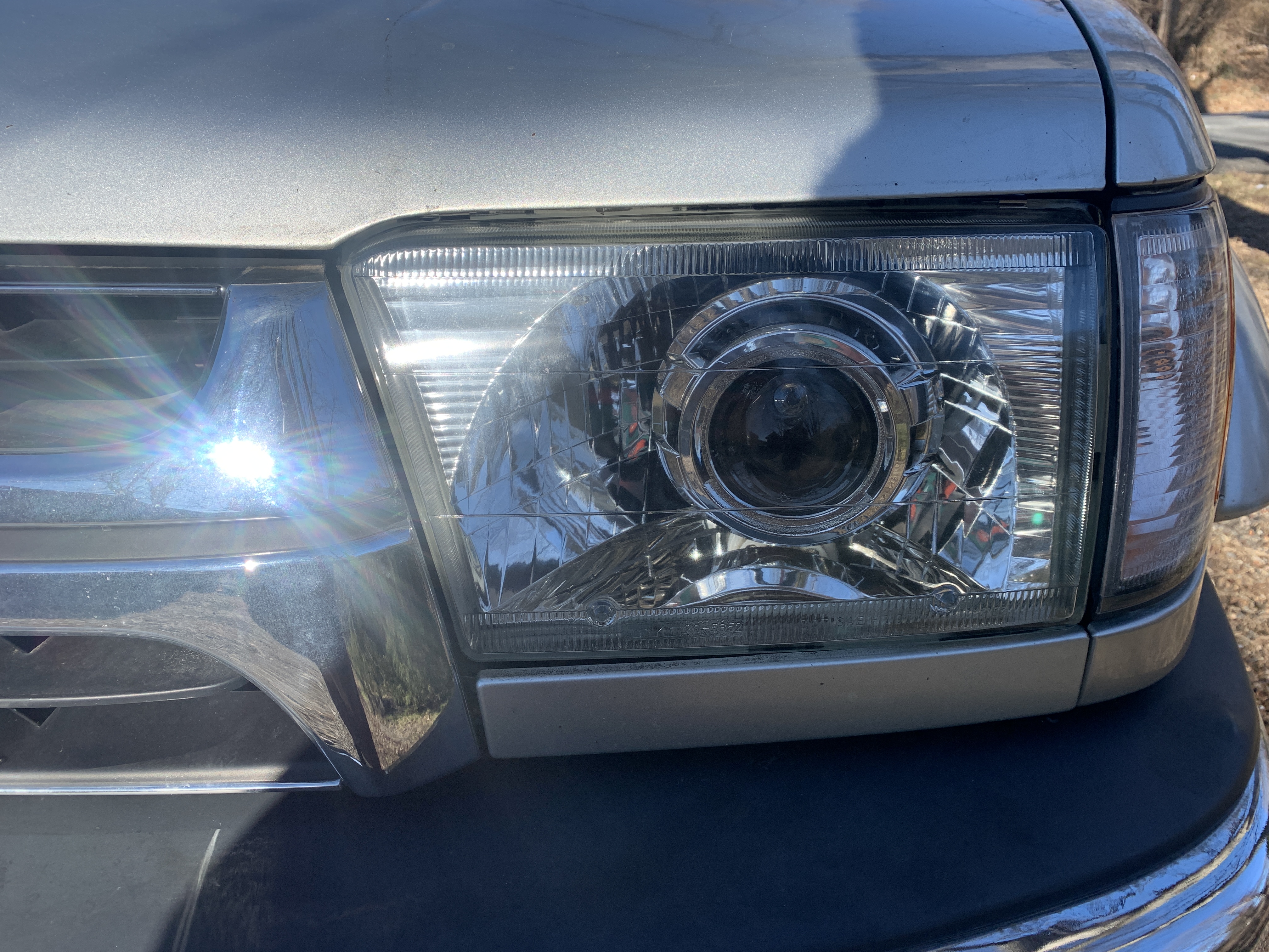 2002 Toyota 4Runner SR5 THIRD GENERATION - 3rd Gen 3.4L V6 4×4 - BEAUTIFUL - RUNS GREAT - HIGH MECHANICAL BASELINE - New Timing Belt, New Waterpump, New Head Gaskets, New Radiator, New Alternator, New Brakes, New Valve Cover Gaskets, New Wildpeak Tires, New Shocks, New Muffler / Exhaust, New HID Headlights, Frame is Clean and solid, Cleaned and Undercoated - MORE — photo 24